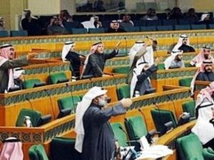 يعيش ياسر الحبيب في لندن منذ العام 2004 