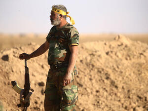 أموال النفط مرت من هنا