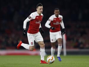 Having worked with the German playmaker at Real Madrid, the Special One was happy to share some tips on how to keep him happy