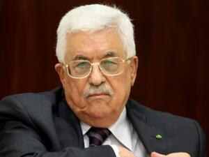 Palestinian Authority President Mahmoud Abbas chairs a meeting of the Executive Committee of the PLO in the West Bank city of Ramallah, on September 1, 2015. (AFP/Abbas Momani)