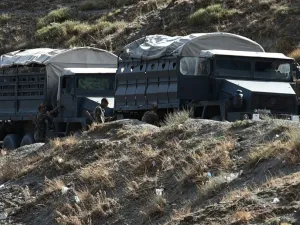 كثف الجيش الجزائري خلال الفترة الماضية تدريباته العسكرية، بالتوازي مع تكرار حالات ضبط وتفكيك خلايا إرهابية