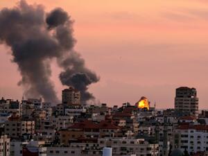 City smoke in Gaza after Israeli military strikes  (AFP/File Photo)	
