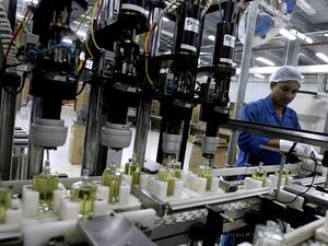 Business conditions in the non-oil private sectors of the UAE and Saudi Arabia continued to improve at the start of the second quarter, with rates of expansion in new work and business activity gathering pace, a report said.
 (AFP/ File)