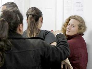  أمر القاضي قبل بدء الجلسة بإخراج الصحفيين من قاعة المحكمة