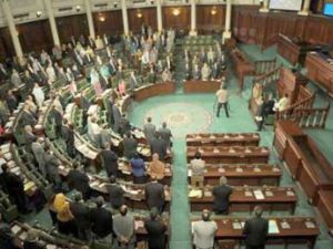 جدل في الجزائر يثيره مشروع قانون يحد من حرية النشر 