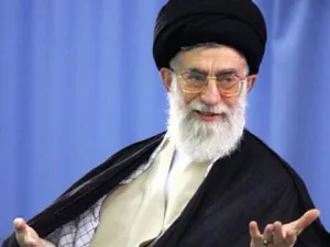 علي خامنئي