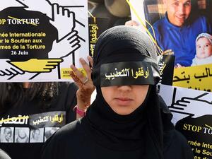 تعذيب لأجل انتزاع الاعترافات وإسكات النشطاء وخنق أصوات المعارضة