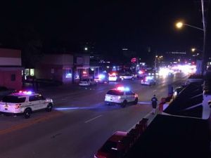 احتجاز رهائن داخل ناد ليلي في أورلاندو الأمريكية