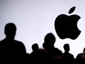Attendees wait for the start of the 2017 Apple Worldwide Developer Conference (WWDC). (Justin Sullivan/ AFP)