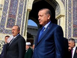 يتعاطف الشرطيان مع منظمة "NSU" الإرهابية اليمينية المتطرف، التي تتبنى أفكار النازيين الجدد