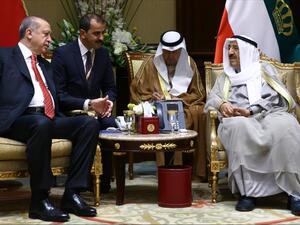 وصل الرئيس التركي، الكويت، فجر اليوم، في زيارة رسمية؛ تلبية لدعوة وجهها له أمير البلاد