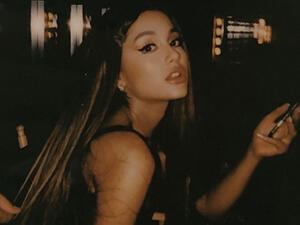 Ariana Grande doesn't "care" about the finer details of her wedding  (Source: arianagrande /Instagram)