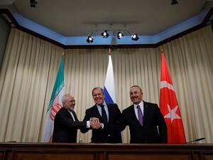 الوزراء الثلاثة أكدوا التقارب في مواقفهم حيال الأزمة السورية 