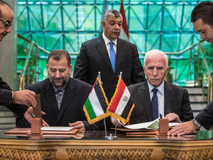 الاتفاق جزء من اتفاقية المصالحة الوطنية التي تتوسط فيها مصر ووقعت يوم الخميس في القاهرة