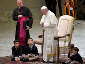 ماذا قال بابا الفاتيكان عن التربية الجنسية في المدارس