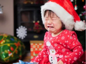 راقبي حركاته فهو يحاول إخبارك بما يشعر به أو يحتاجه (shutterstock.com)