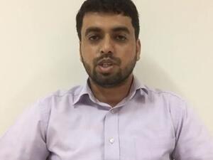 الناشط:  "طلب مني كتابة وصيتي وهددني في عرضي وشرفي وأسرتي"