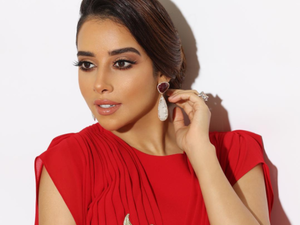 بلقيس فتحي (instagram.com)