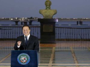 بنما تعتزم تشكيل لجنة لمراجعة الممارسات المالية في أعقاب واقعة تسريب الوثائق