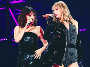 تايلور سويفت وسيلينا غوميز