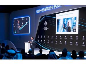 Jim Carroll, the acclaimed futurist trends and innovation expert during the event.