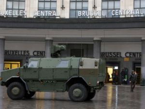 حال انذار قصوى في بروكسل وارتباك في وسائل النقل
