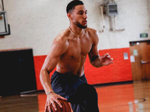 Kendall Jenner's beau Ben Simmons is  hiring extra security following drama with his ex  (Source: bensimmons / Instagram ) 