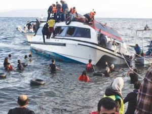 مقتل 11 شخصا في غرق مركب يقل مهاجرين قبالة سواحل تركيا