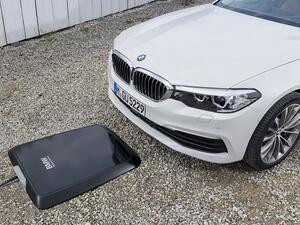 BMW gives a glimpse of how it makes wireless charging work for its cars. (Courtesy of BMW) BMW gives a glimpse of how it makes wireless charging work for its cars. (Courtesy of BMW)