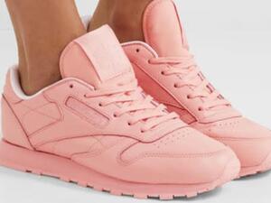 اللون الوردي من أكثر الألوان الذي يعبر عن أنوثة المرأة 