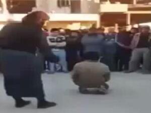 "مجموعة من الأوغاد لا تعلم ما هو الدين على الإطلاق".