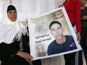 عائلة البوعزيزي تعرضت لتهديدات 