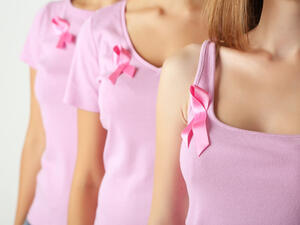 يُعدّ سرطان الثدي من أكثر أنواع السّرطان التي قد تصيب النّساء