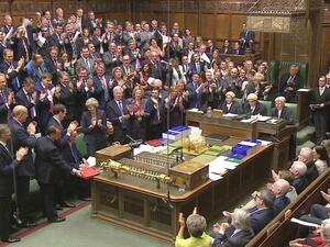 ماي تدرس خطة لتأجيل الخروج من الاتحاد الأوروبي لمدة شهرين