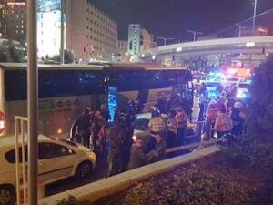 2 من المستوطنين اصيبا بجروح طفيفة في المكان