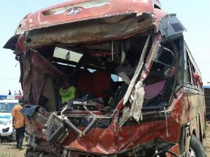 15 قتيلاً في اصطدام بين حافلتين جنوب الخرطوم
