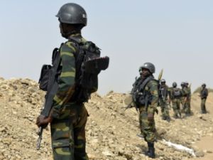 تفجير انتحاري مزدوج في شمال الكاميرون يوقع 11 قتيلا
