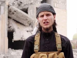 Abu Anwar al-Canadi, a 23-year-old Canadian who appeared in a Daesh propaganda video last year is reportedly among five Canadians killed fighting with the militant group in Syria. (AFP/File)