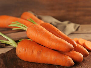 ضرورة إضافة الجزر للطعام للحد من خطر الإصابة بسرطان الرئة 
