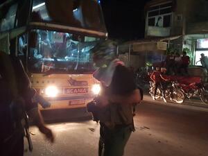 وصول مهجري جرود عرسال الى المناطق المحررة في مدينة الرحيبة.