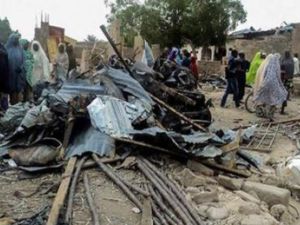 أربعة انتحاريين يفجرون مواد ناسفة في جزيرة ببحيرة تشاد
