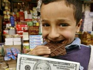 رجل دين عراقي للامتناع عن الشوكولا لمواجهة الازمة الاقتصادية