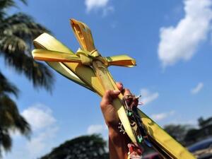 The small Christian community in a Pakistani village will now have a place to worship - thanks to their Muslim neighbors. (AFP/File)