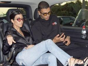 كورتني كارداشيان وحبيبها 