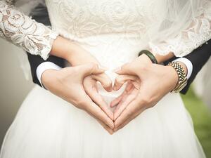 In order to benefit from the initiative, couples should have been married for at least a year. (File photo)