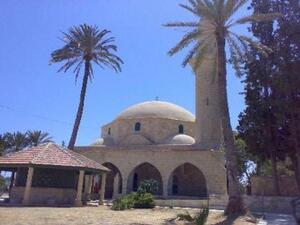 اضرام النار في مسجد بالشطر الجنوبي من قبرص
