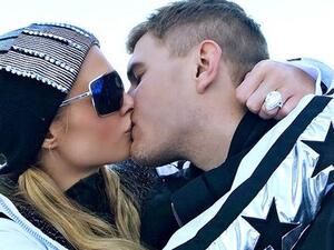 خطبية باريس هيلتون