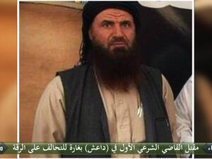 من القضايا الجدلية حوله إقامته خيمات البيعة للرئيس بشار الأسد عام 2007 ـ "كلنا شركاء" - ارشيف