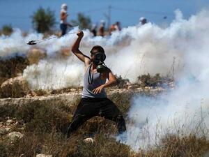 مواجهات بين جيش الاحتلال والفلسطينيين في مناطق متفرقة بالضفة