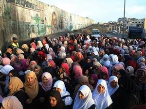 الاحتلال يشدد قيوده بالقدس في الجمعة الثانية من رمضان 